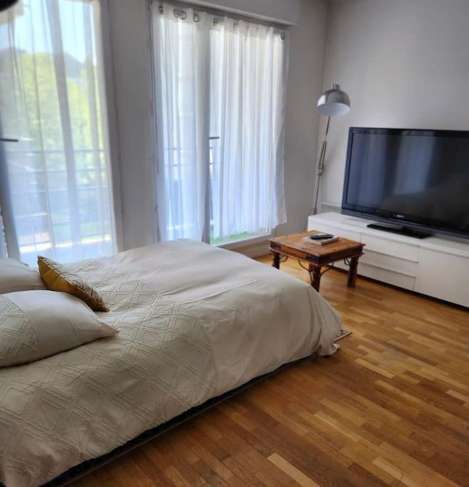 Appartement 2 Pieces 5Min Gare Val D'Europe Parking Inclus Montévrain Exteriér fotografie