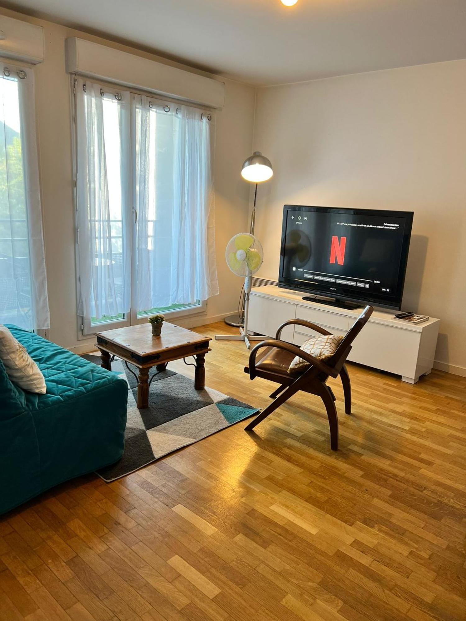 Appartement 2 Pieces 5Min Gare Val D'Europe Parking Inclus Montévrain Exteriér fotografie